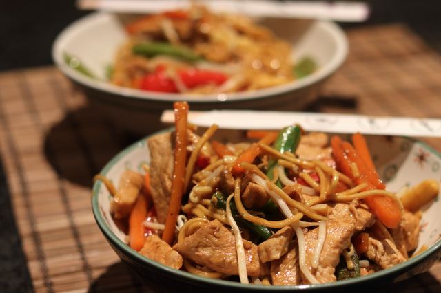 Sweet & sour turkey stir fry